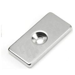 Magnet Neodim bloc  40x20x5 mm N48 cu orificiu